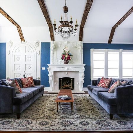 The Kenwood Gables Bed and Breakfast Αγία Πετρούπολη Εξωτερικό φωτογραφία