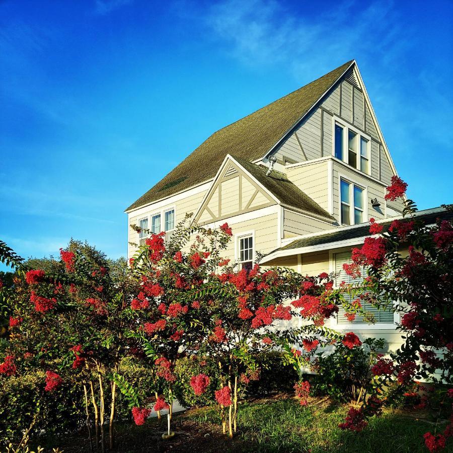 The Kenwood Gables Bed and Breakfast Αγία Πετρούπολη Εξωτερικό φωτογραφία