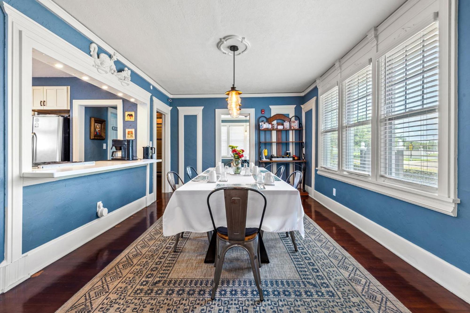 The Kenwood Gables Bed and Breakfast Αγία Πετρούπολη Εξωτερικό φωτογραφία