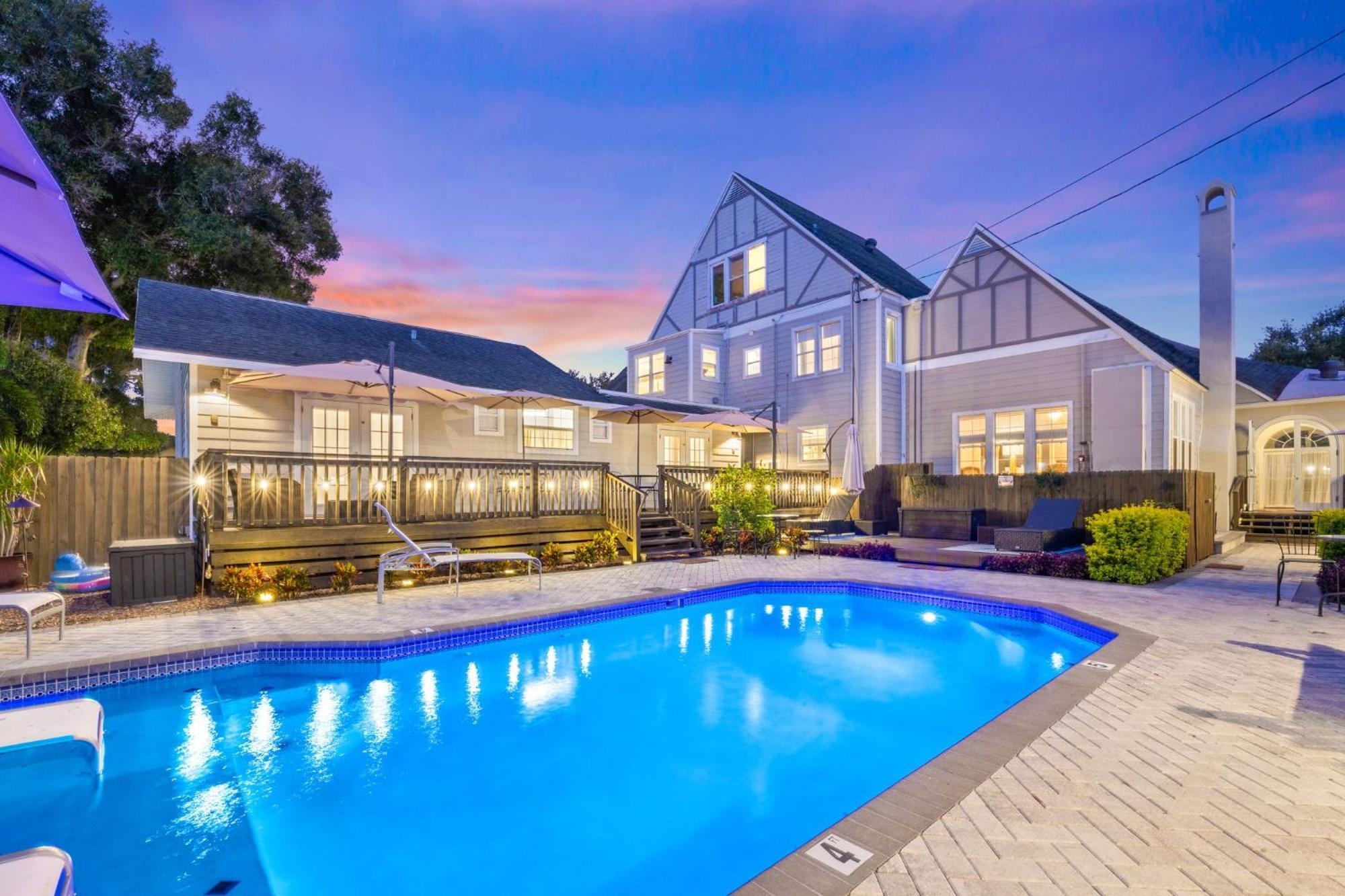 The Kenwood Gables Bed and Breakfast Αγία Πετρούπολη Εξωτερικό φωτογραφία